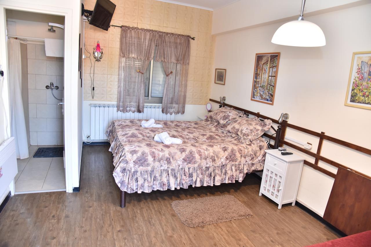 Safed Inn Exteriér fotografie